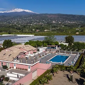  Farm stay Dipladenia Garden Country Italy