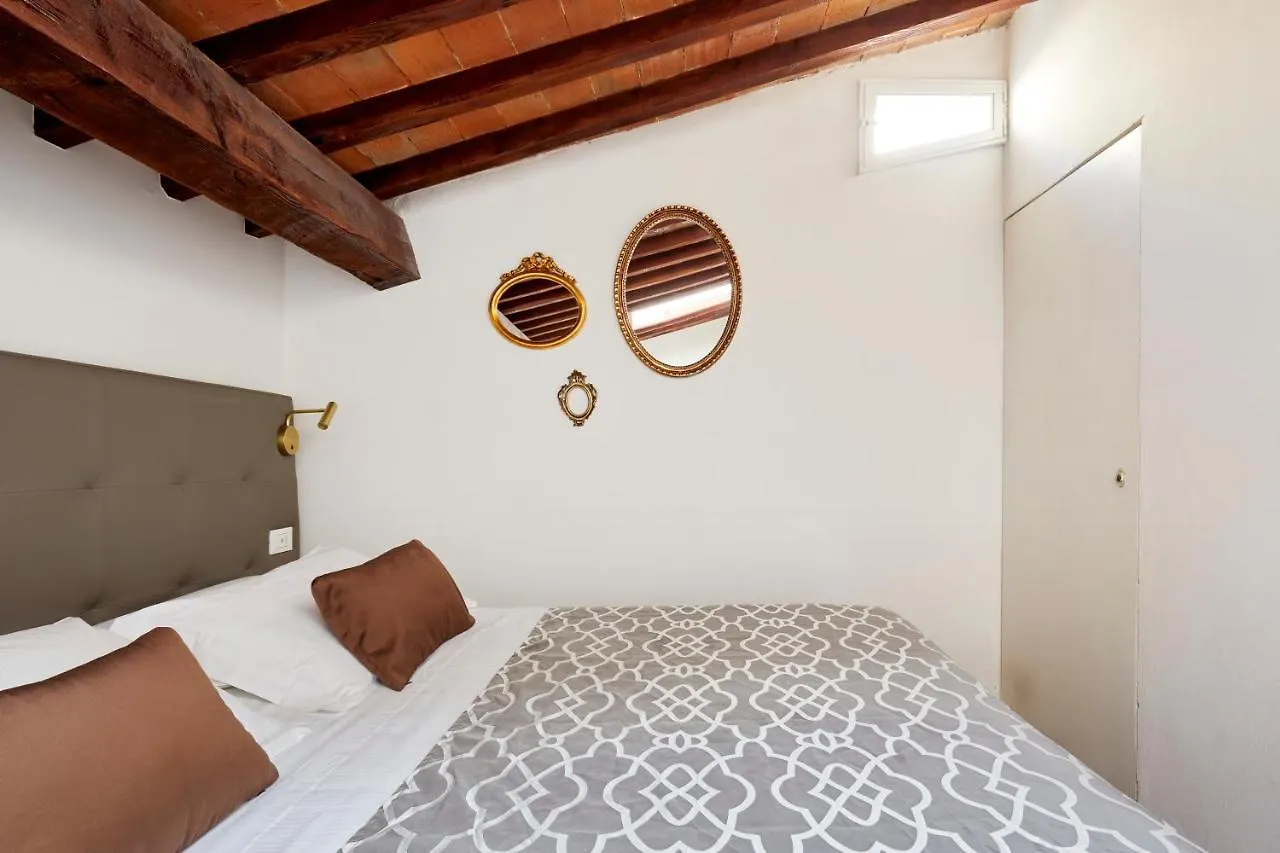 Sette Angeli Rooms Florence Bed & Breakfast
